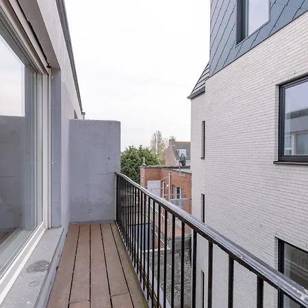 Comfortable And Compact Studio Close To The Beachfront! * 布列登